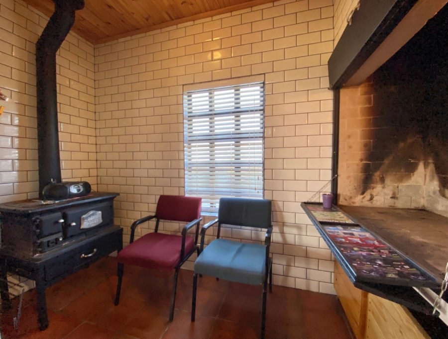5 Bedroom Property for Sale in Hopefield Western Cape